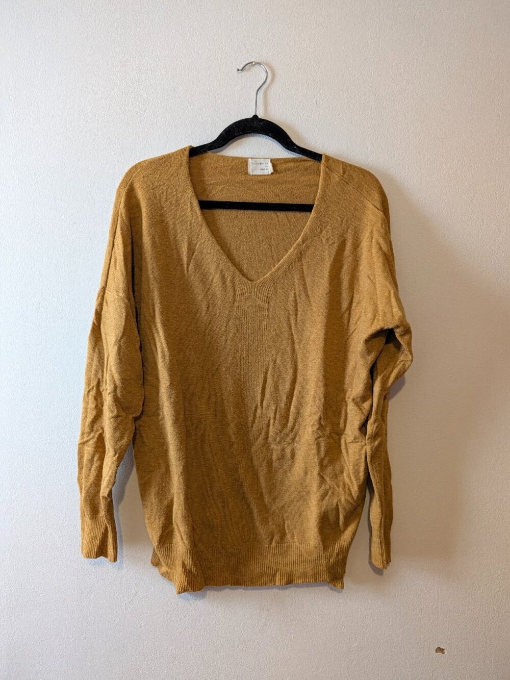 Dreamers by Debut Oversized V-Neck Sweater Mustard Yellow Gold Size M/L